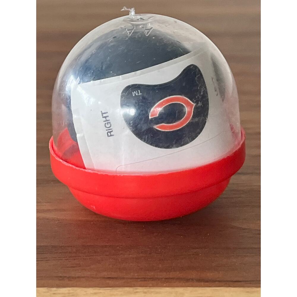 Vintage NFL Mini Gumball Vending Machine Plastic Chicago Bears Football Helmet